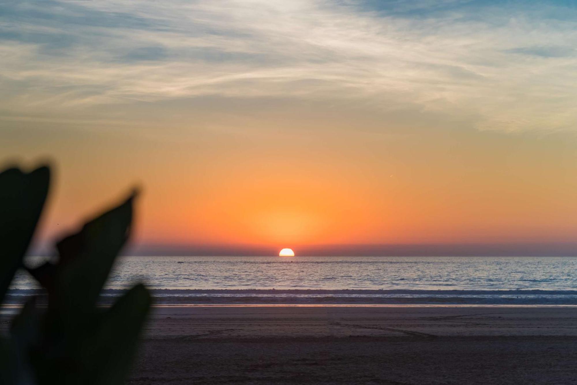 Radisson Blu Bay Surf Village 5*